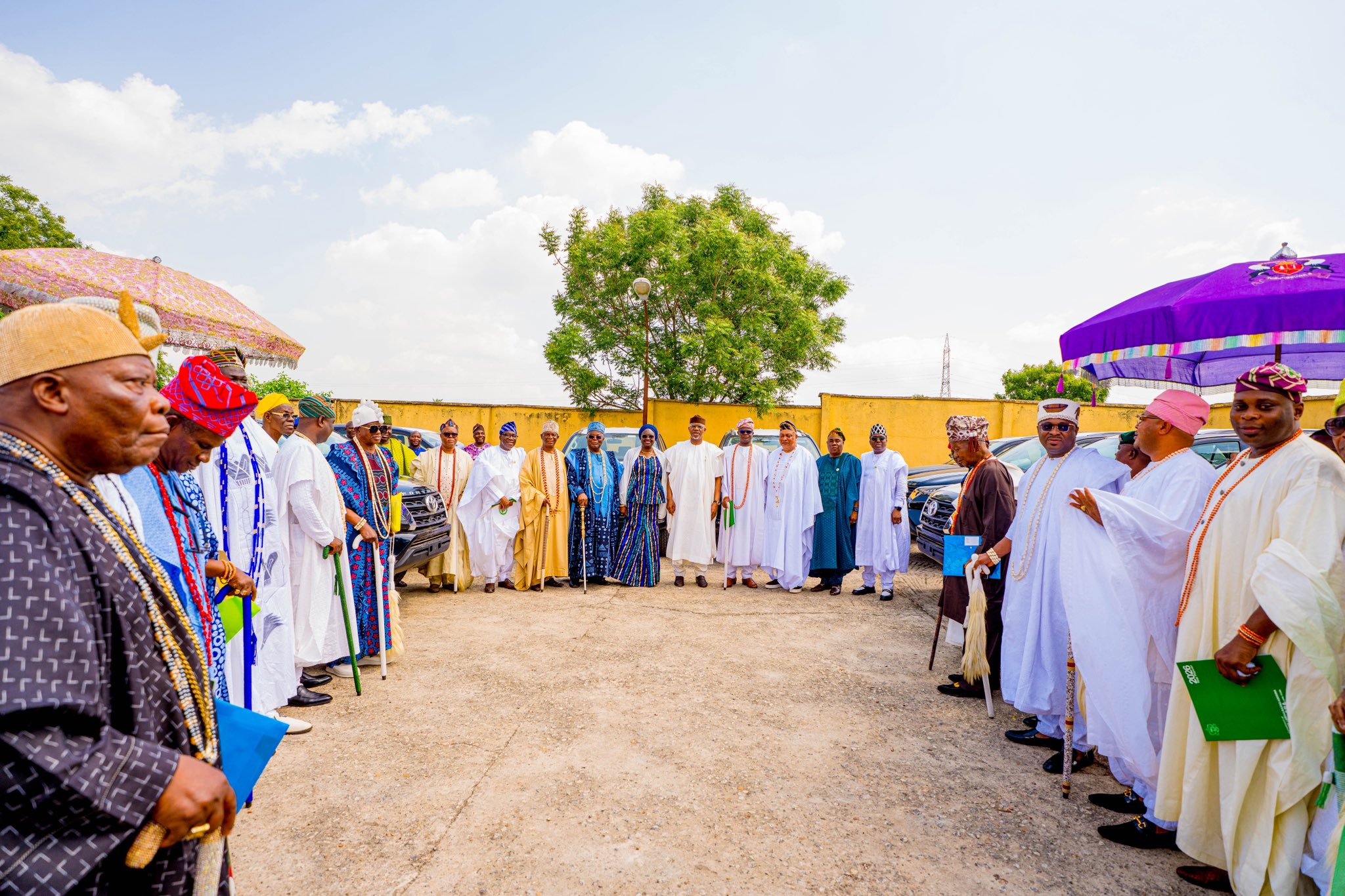 Governor Abiodun Presents 40 SUVs To Ogun Monarchs