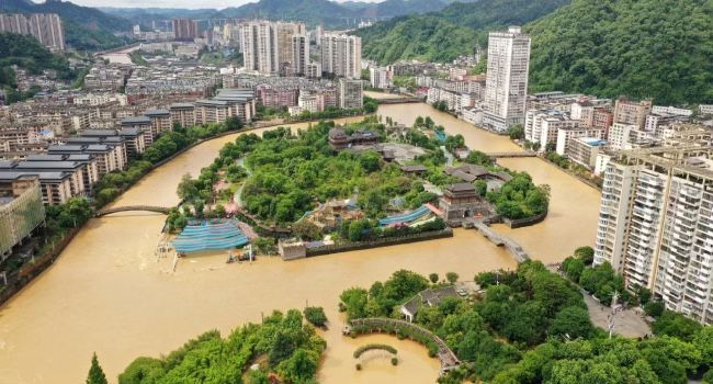 Death Toll Reaches 22 In China Rains, 20 More Missing